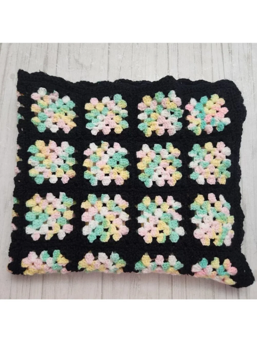 Handmade Baby Chrochet Granny Sqaure Pastel Pinks Blues Afghan Blanket Throw